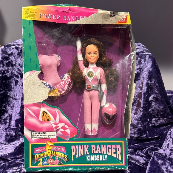 Power Ranger Pink Ranger Kimberly Action Figure - Picture 1 of 5